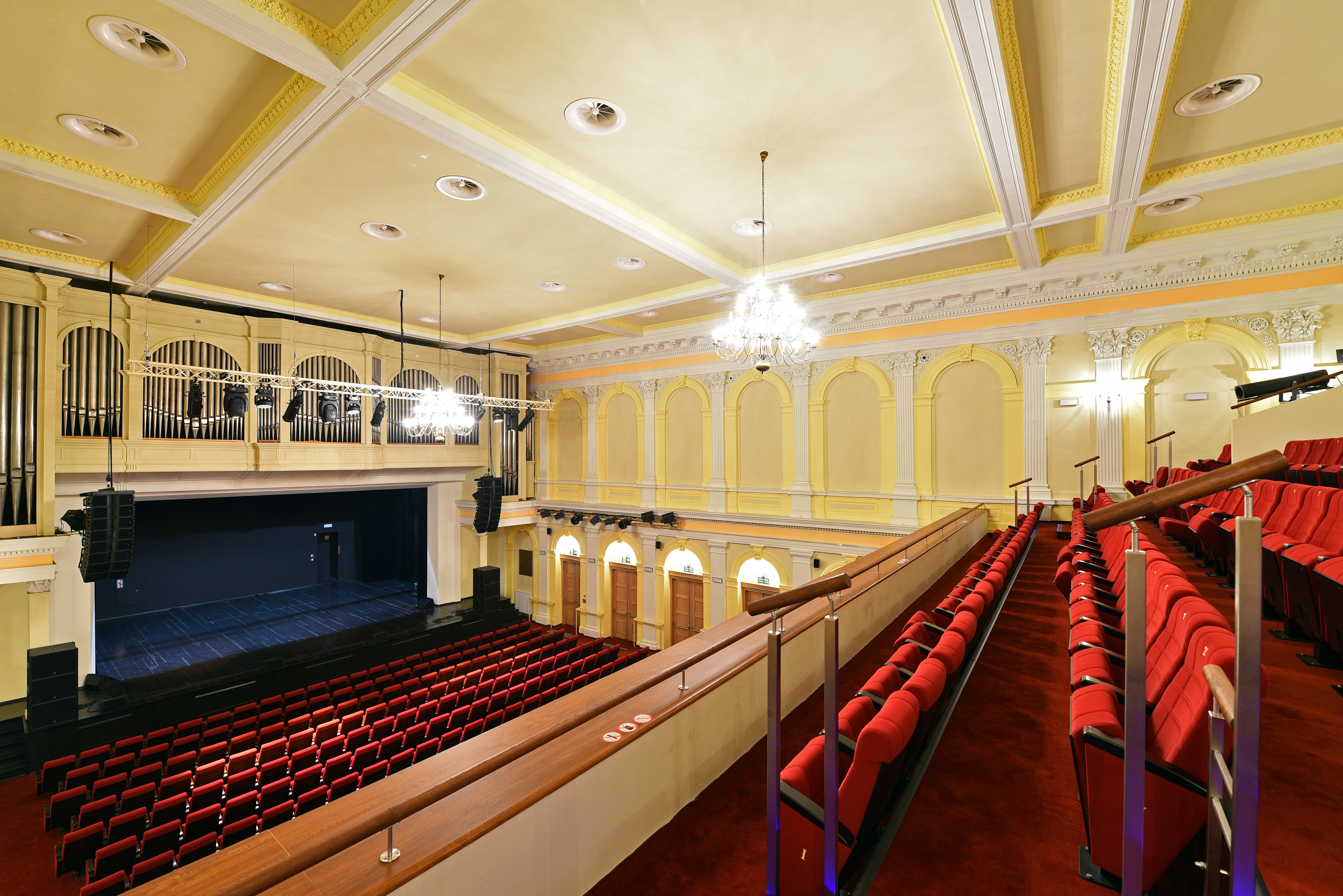 BIELSKIE CENTRUM KULTURY