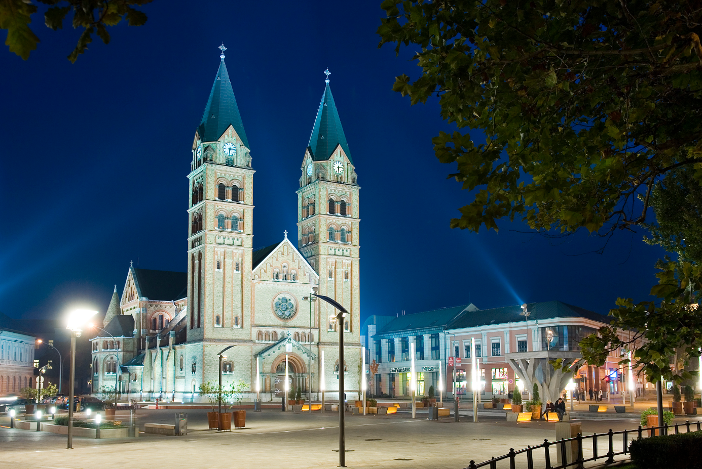 Romański kościół katolicki