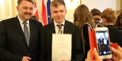 Stypendia dla najlepszych uczniów 