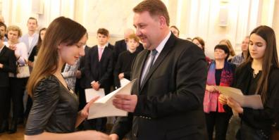 Stypendia dla najlepszych uczniów 