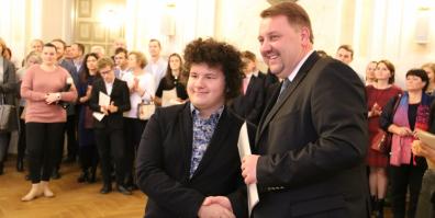 Stypendia dla najlepszych uczniów 