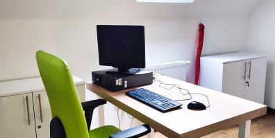 Pomieszczenie biurowe 