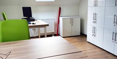 Pomieszczenie biurowe 