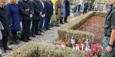 Pamięć o zasłużonych