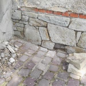 Usunięcie wtórnych zapraw.