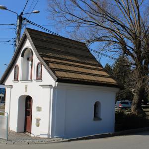 Kapliczka widok po remoncie.