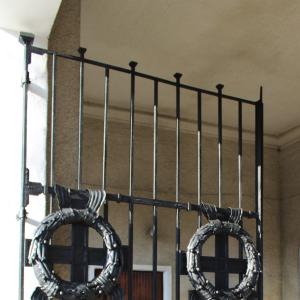 Cmentarz ewangelicki przy ul. Listopadowej/Asnyka brama po remoncie.