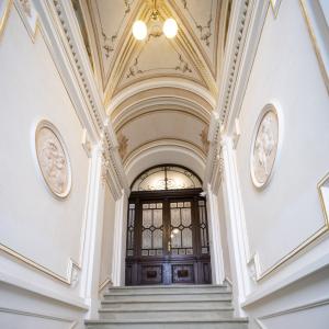 Zamkowa 8 sień wejściowa po remoncie i konserwacji. 