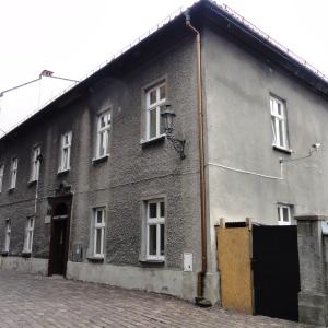 Plebania katedralna widok elewacji.