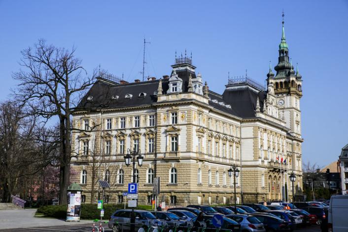 Urząd Miejski wstrzymuje bezpośrednią obsługę interesantów