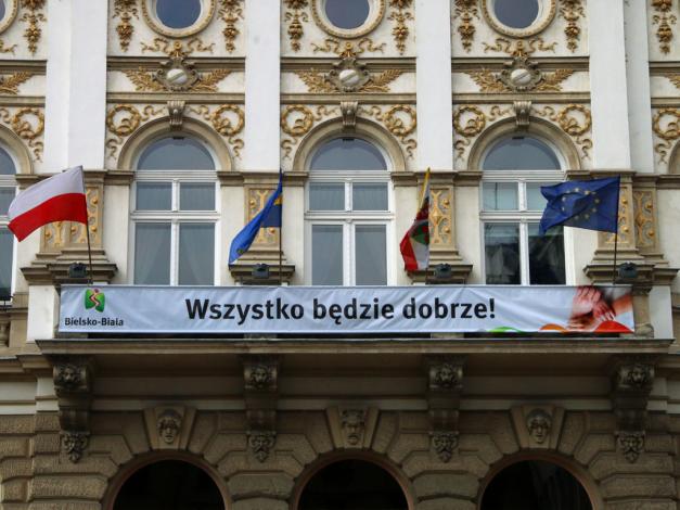Informujemy, że począwszy od środy 22 kwietnia br. Urząd Miejski w Bielsku-Białej wznawia bezpośrednią obsługę stron w zakresie zadań o charakterze publicznym, niezbędnych do zapewnienia pomocy mieszkańcom