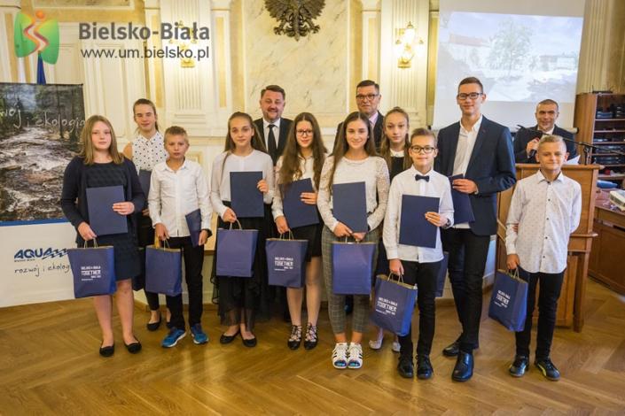 Aqua po raz kolejny przyznała stypendia